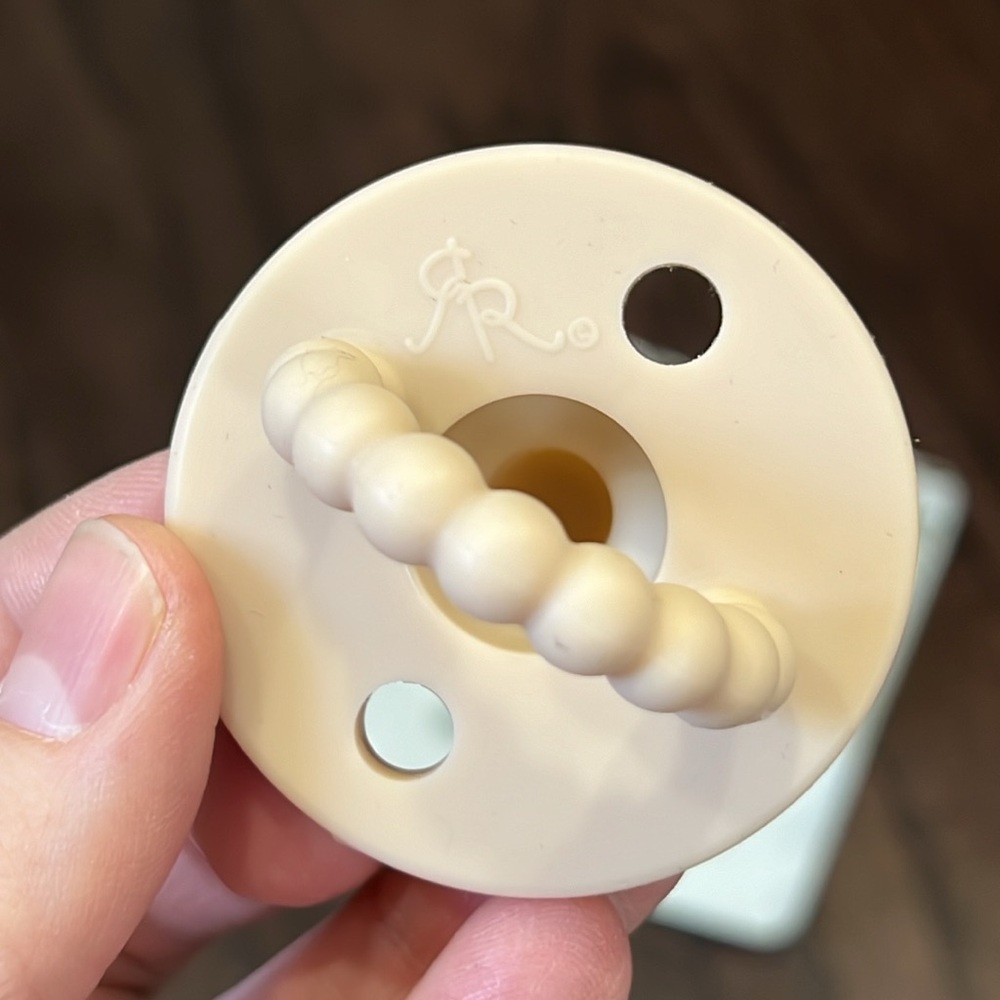 Ryan & Rose Patpat Pacifier and Teether Set - Picture 3 of 7